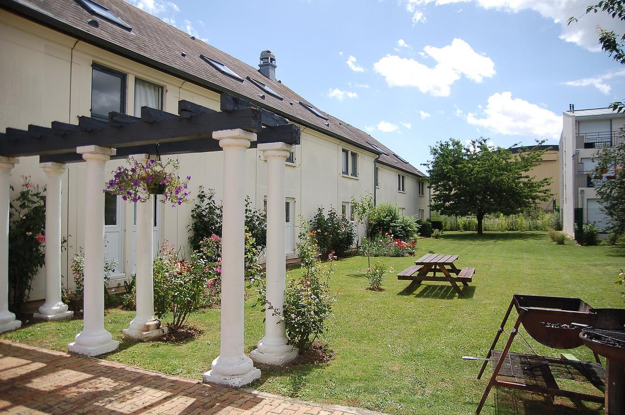 Ibis Budget Chambourcy Saint Germain Екстериор снимка